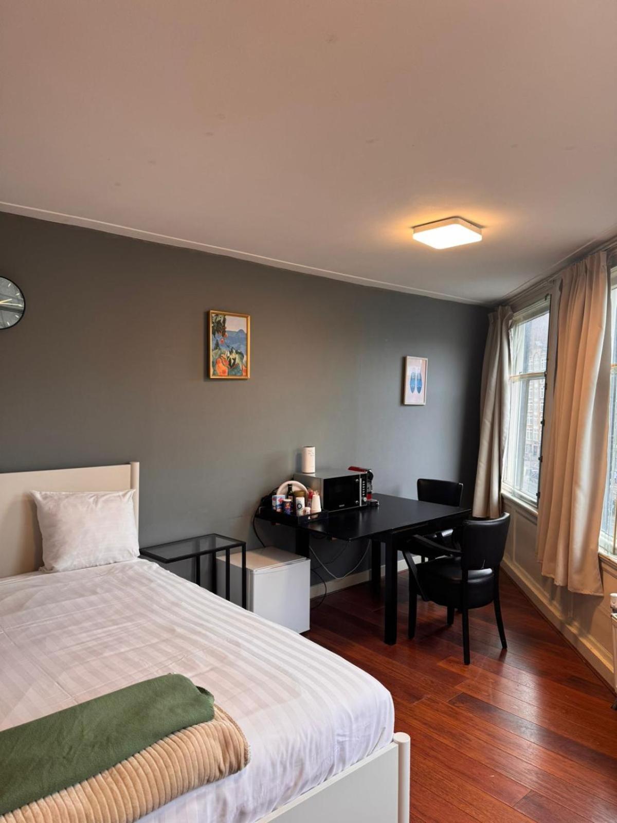 Central B&B Apartment in Amsterdam Buitenkant foto